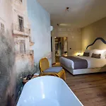 The Vincent Boutique Hotel, Bw Premier Collection 호텔