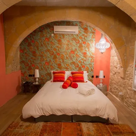The Vincent Boutique Bed & Breakfast 4*