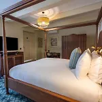 The Vincent Boutique Hotel, Bw Premier Collection Hotel 4*