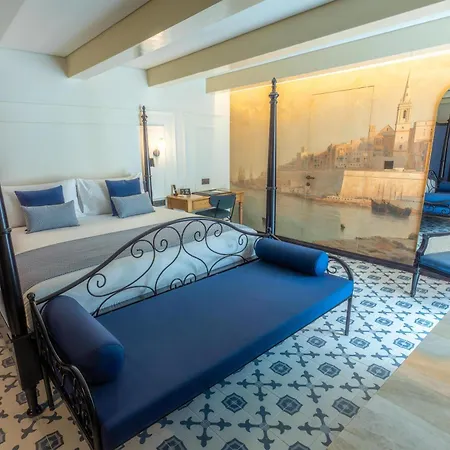The Vincent Boutique Hotel, Bw Premier Collection Hotel 4*