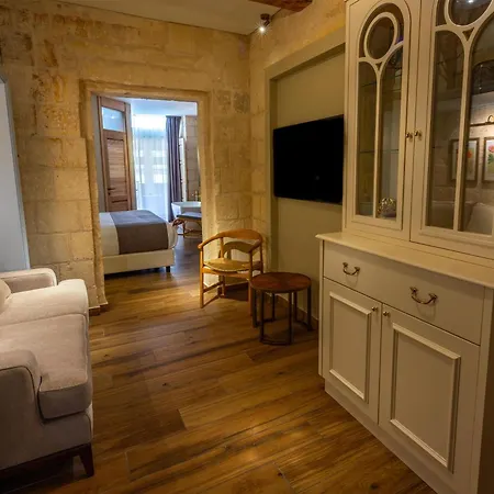 The Vincent Boutique Hotel, Bw Premier Collection 4*