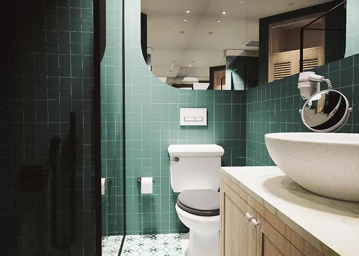 The Vincent Boutique Hotel, Bw Premier Collection Hotel 4*